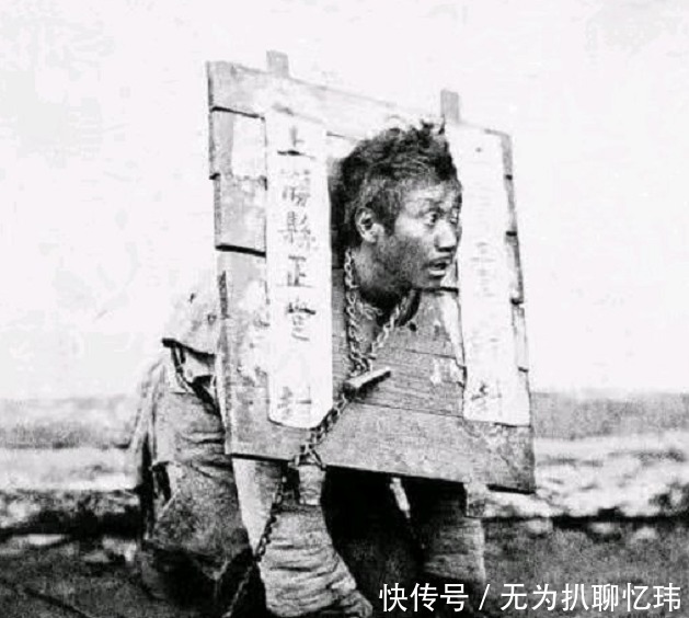 珍贵|清末珍贵老照片:小女孩街边卖艺,死刑犯跪地求饶!