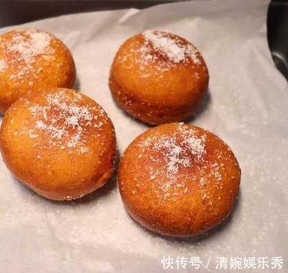 一碗面,2个鸡蛋,不烤不烙,简单一做,个个鼓大泡,比面包还香