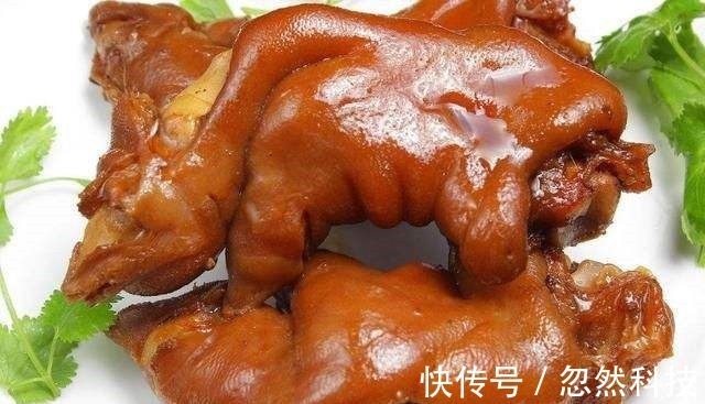 银耳羹|银耳能补充胶原蛋白爱美的女性注意了,吃多了或会让你越来越丑