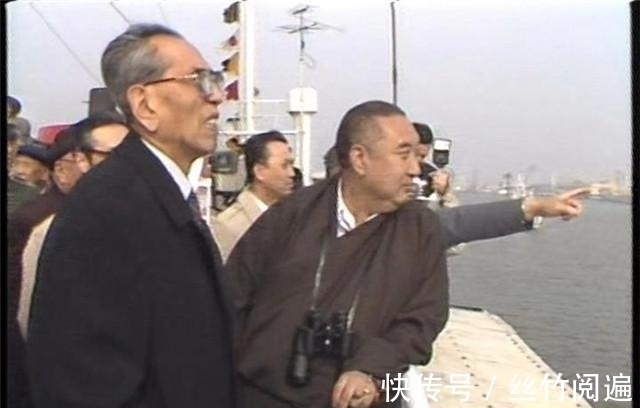 考验@十世班禅破例娶妻,当时女孩19岁,女孩:我就是佛祖派来考验你的