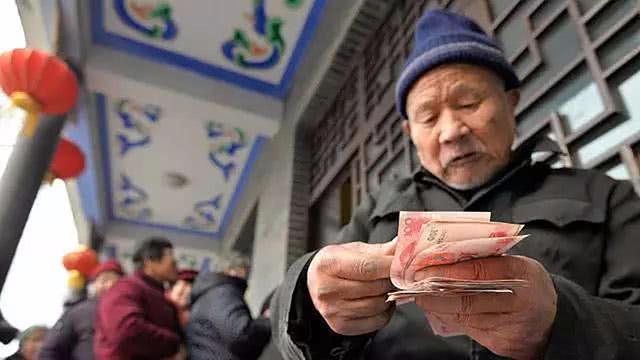 老年人|父母如果自己有存款,应不应该告诉子女明智的老人都知道怎么做