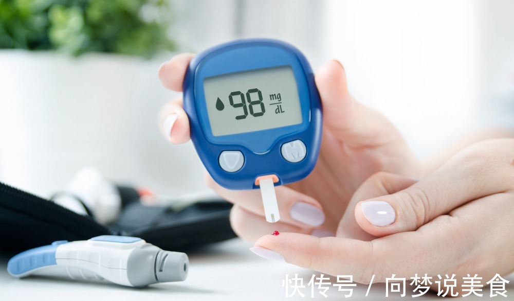 服用|血糖不达标简单两件事降下来!糖尿病注意几个细节,血糖会更稳