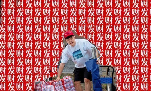 哈哈哈哈哈|邓超发自己的帅照“打击”其他丑照的小伙伴,可怜的黄渤……