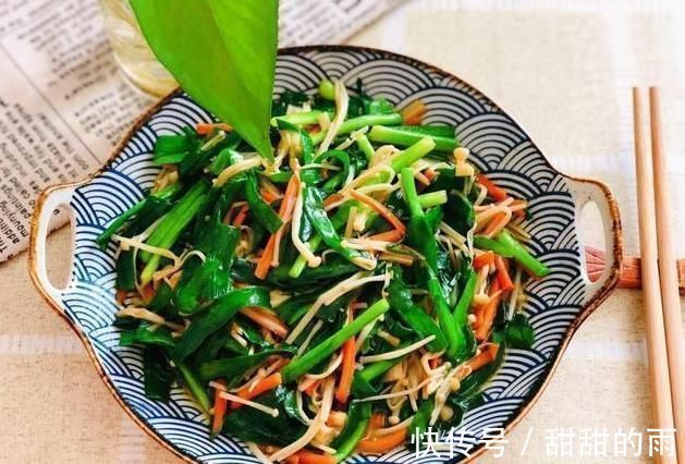 韭菜|它是真正的“刮油王”,每晚吃一点,清早排出隔夜黑臭便,无肚腩