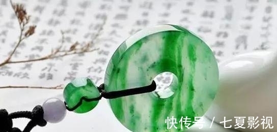翡翠|不知道怎么选购翡翠?这些购买要点必须要懂,才能更好的选择