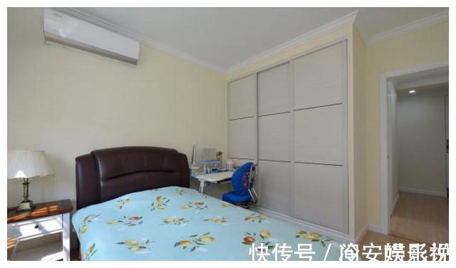 玻璃|68平小户型，客厅装卡座，电视柜后玻璃隔断厨房，全屋敞亮大气