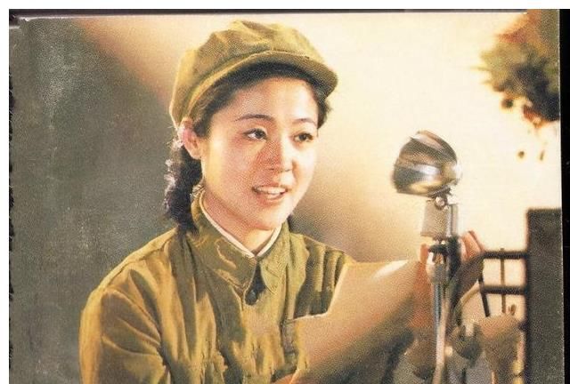 战俘|上甘岭战场唯一女兵，曾审讯美军战俘，两人后在美国餐馆偶遇