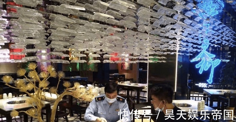 杜海涛|杜海涛吴昕的火锅店被责令停业,无视客人诉求,卫生情况令人作呕