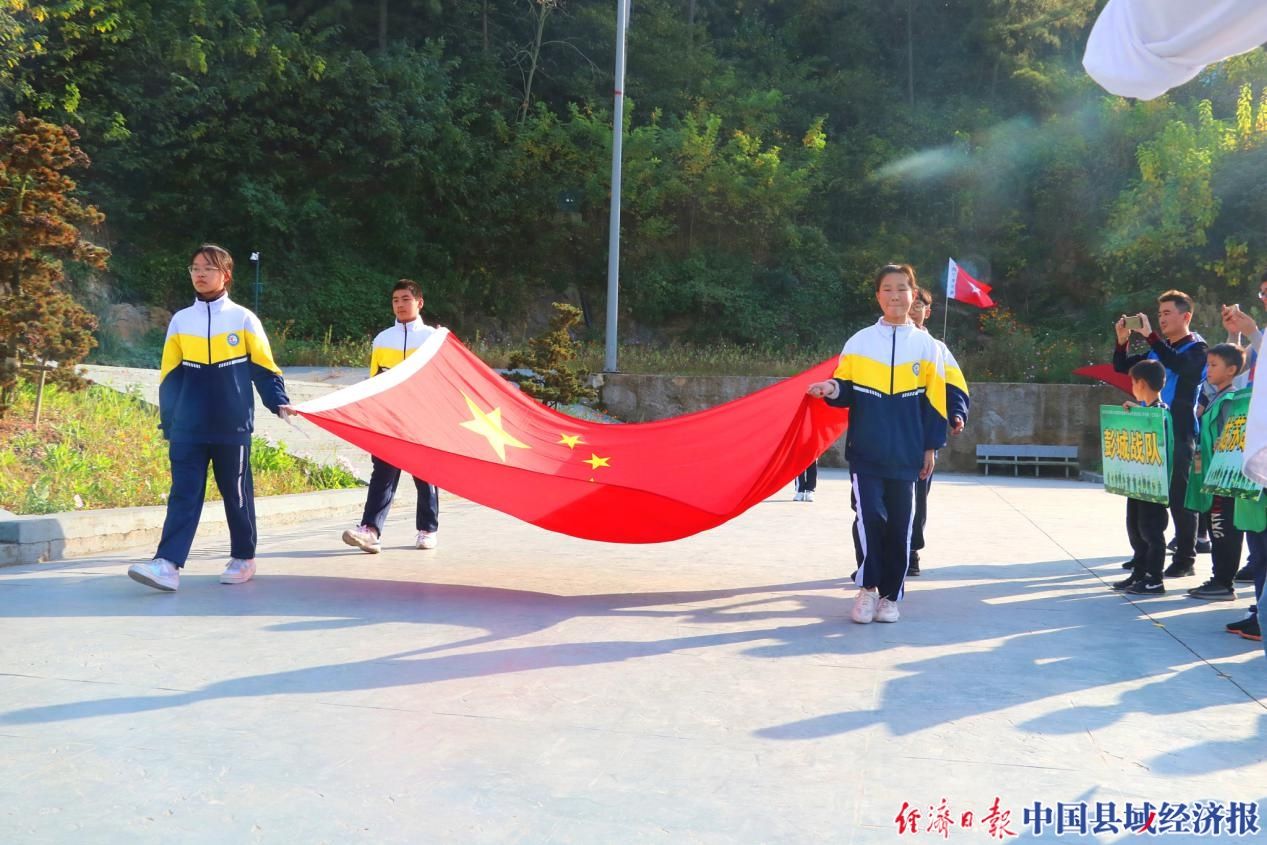 学生|江苏睢宁官山镇：农村学生遇见人工智能