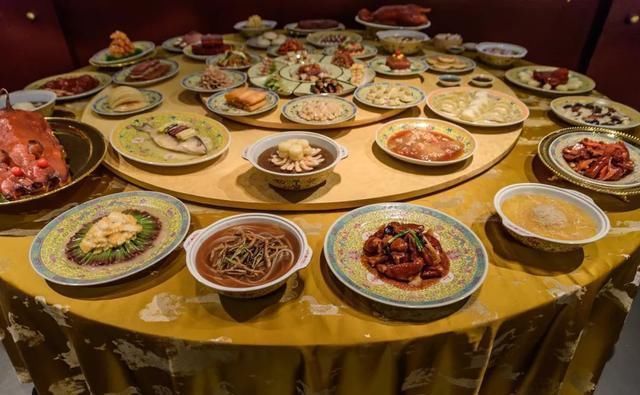 她在故宫一待40年,发现从前的国宴有很多槽点