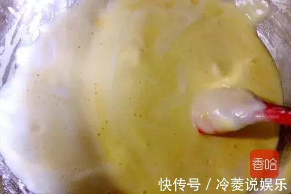 3个鸡蛋,一袋牛奶,蒸一蒸,做香喷喷蛋糕,家里有孩子不要错过