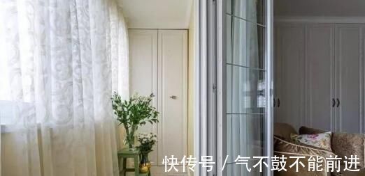 晾晒|越来越多人阳台不装推拉门了,聪明人都用这种门替代,好看又省地
