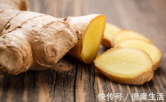 葡萄干|妇科专家:女性月经期间,需常吃2种食物,排毒养宫保健康