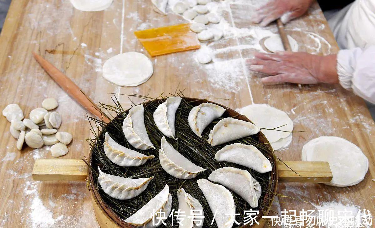 蒸饺|蒸饺皮硬,是做错一步,教你诀窍,蒸出来柔软好吃,放凉也不硬