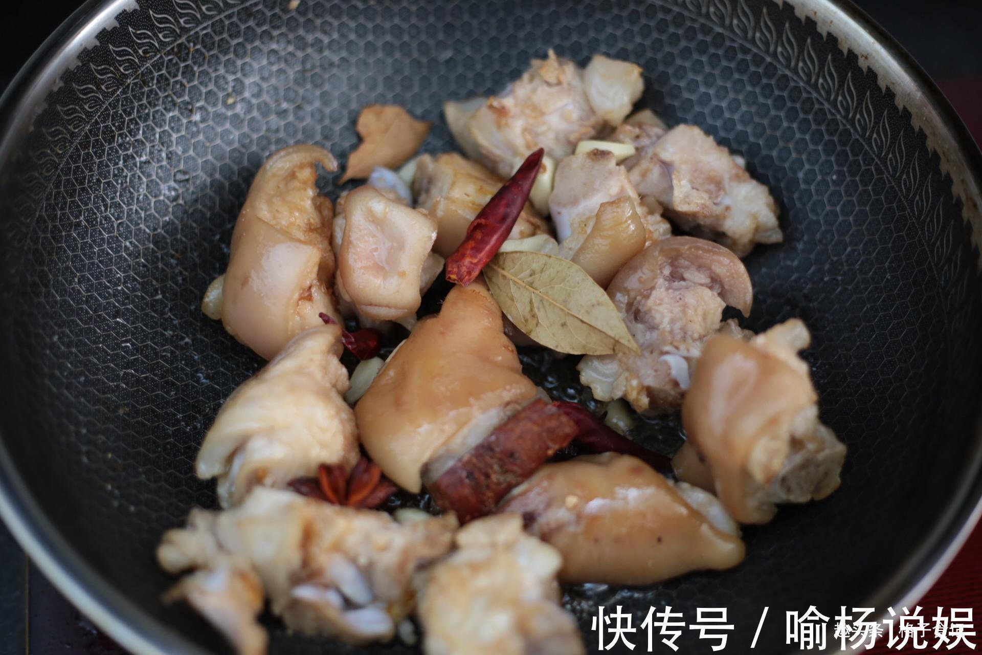 脸色|此物富含胶原蛋白,女人时常吃一点,脸色红润,皮肤细腻更显年轻