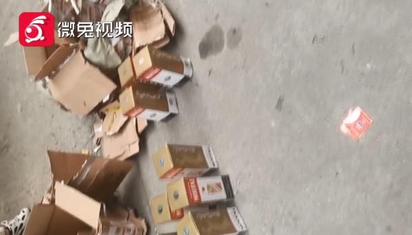  态度|邮寄的茅台酒又碎了！顾客很无奈：快递公司态度像在耍无赖