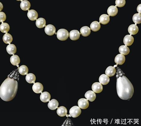 珠宝|历史留下的珍宝总是稀奇珍贵,这件珍珠浮雕皇冠现在还在被传承!