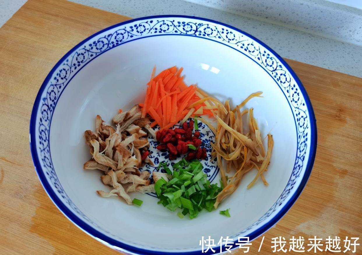 午餐|休息天,两口子的午餐两菜一汤,简单美好,网友:充满爱的小日子