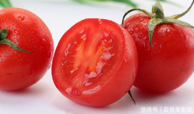 增肌|身高172的她凭140斤魔鬼身材成为微胖女神，这身材你怎么看