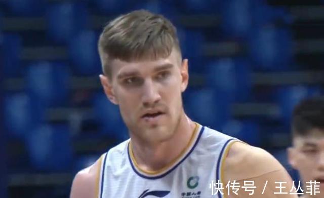 蘭茲博格|無語!北控半場僅有5個助攻,馬布里頭疼不已,一人缺陣影響大