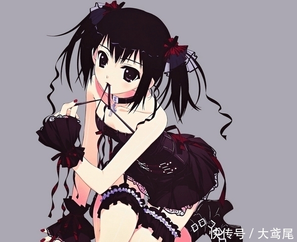 直男想知道女孩子腿上绑的带子是干嘛用的