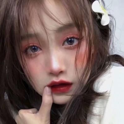 你是“漂亮型”还是“耐看型”女孩关键看这3点，不妨自测