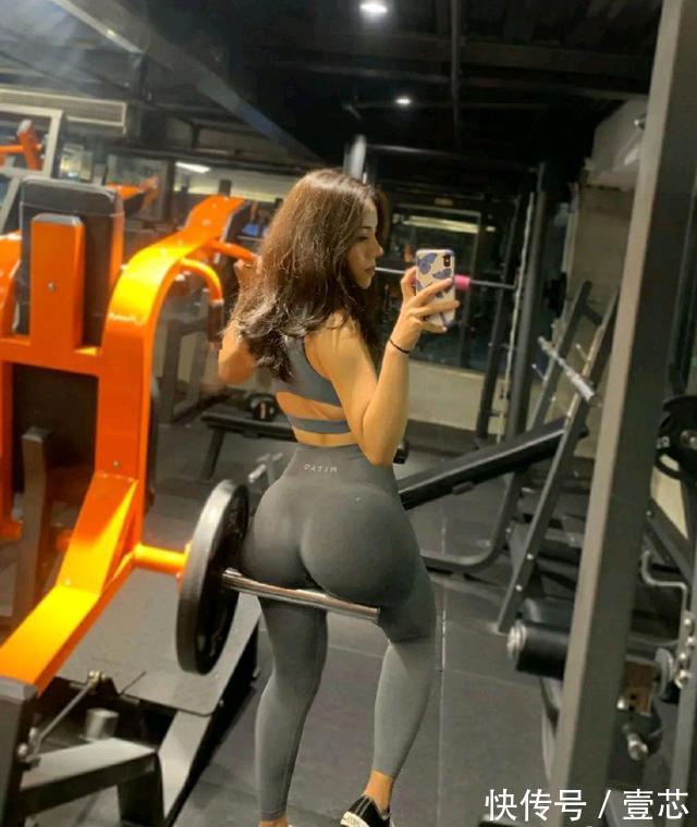 体脂率|24岁常州辣妹，健身3年练出好身材，S形肌肉线条太促了！这才是健身