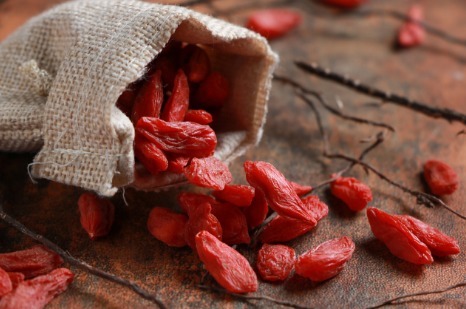 枸杞|枸杞的正确喝法,喝对了才有用,喝错了天天跟”白衣天使“见面