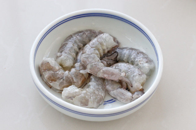 蒸蛋羹时加入这两种食材，营养丰富又提鲜，孩子吃光一碗说还要！