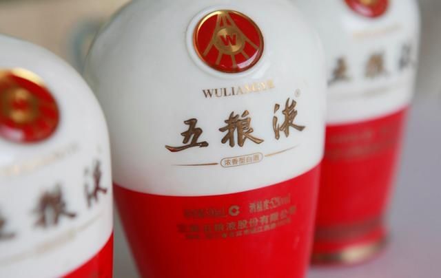 白酒|纯粮食酒成本究竟要多少？听酿酒师和白酒商聊白酒，点醒了无数人