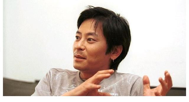 涛声依旧的春晚，梅葆玖姐弟演唱坐宫，张国立现场售卖“耗子药”