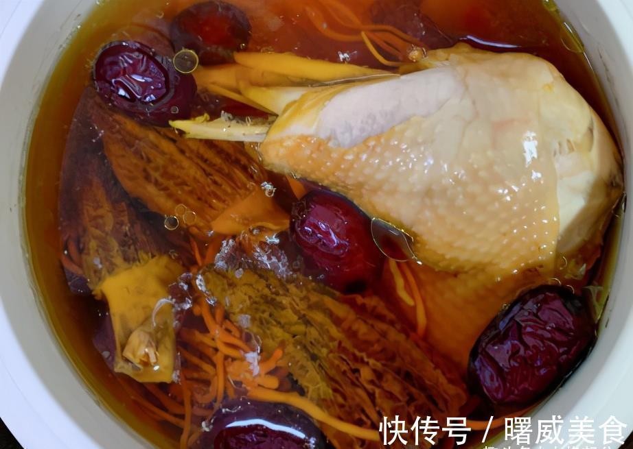 比猪肉便宜,比羊肉鲜美,我家冬天经常吃,炖一炖营养鲜香还滋补