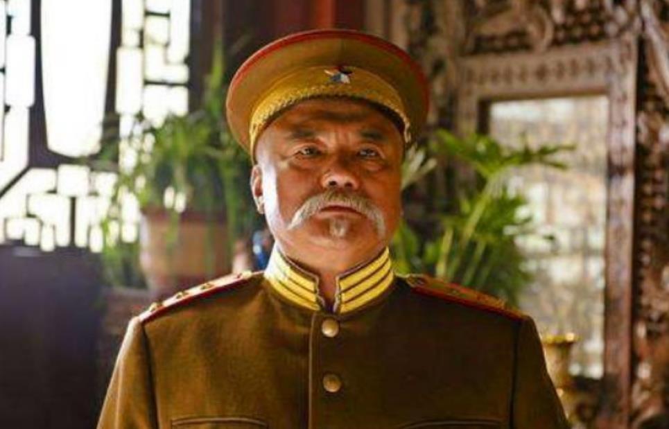 临终前|袁世凯临终前,曾憾留下预言这三人可救中国,他说都是谁