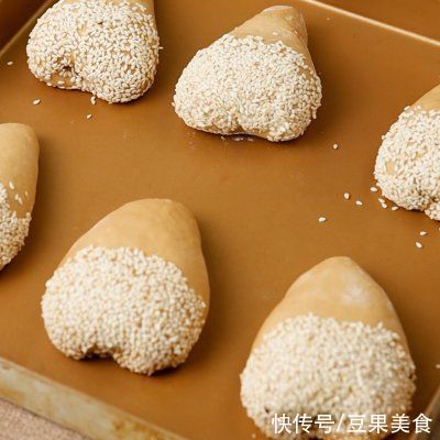 不用剥皮的“大栗子”--栗子面包