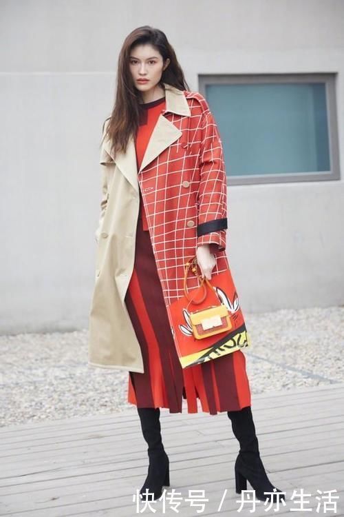 雾霾|皮肤暗黄的女人,建议多穿这3个高级色,减龄显白不止一点点