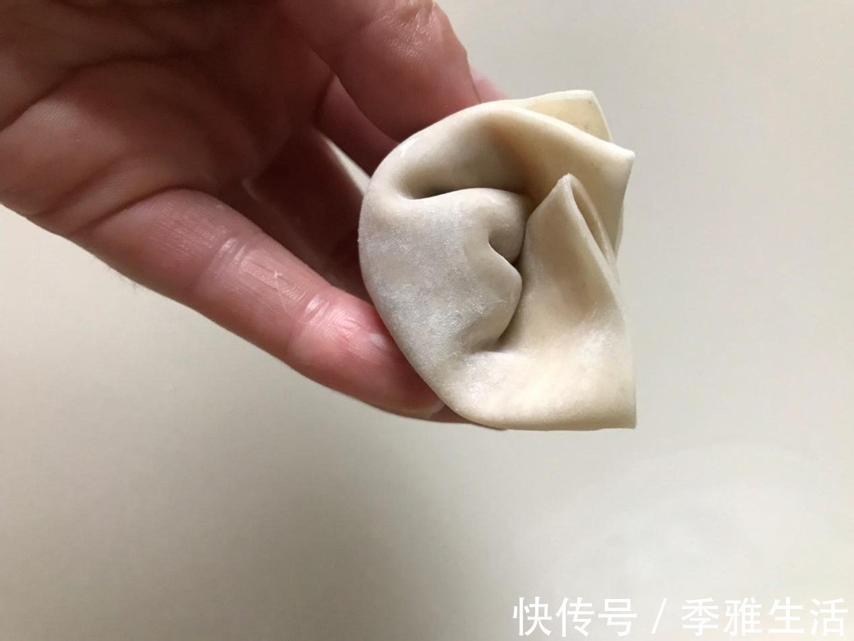 馄饨|想吃馄饨不用叫外卖了，自己在家包，鲜嫩多汁，新手也能学会
