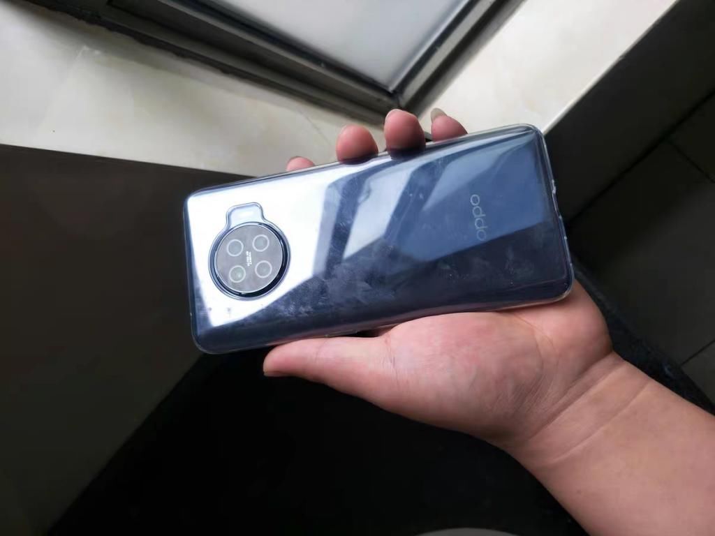 加速|7个月降价900元，骁龙865旗舰加速退场，还有256GB+65W快充