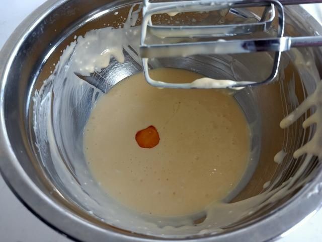搅拌均匀|火遍全网的巴斯克蛋糕，终于拔草！太简单，连面粉都不需要