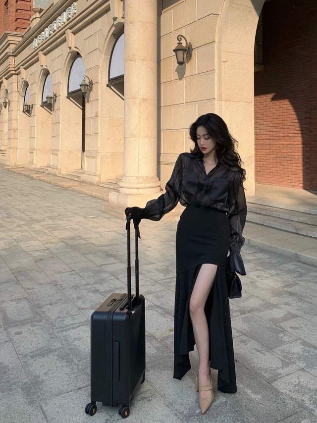 bl40+职场熟女不必年龄焦虑!学会这几套通勤风,能让你提高气质