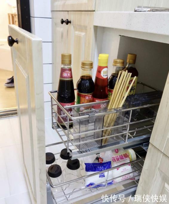 收纳|这些家居用品不建议买贵的，多一分都是浪费，半年不到基本全扔了