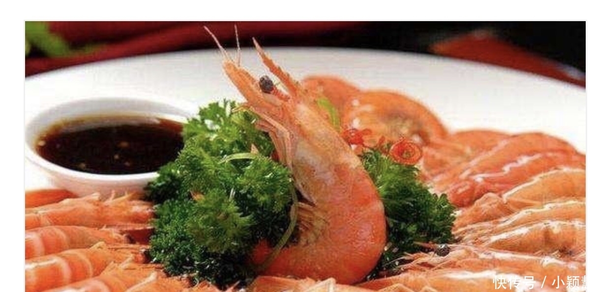 白水煮“白灼虾”是冷水下锅还是开水下锅?大多人做错,不鲜嫩