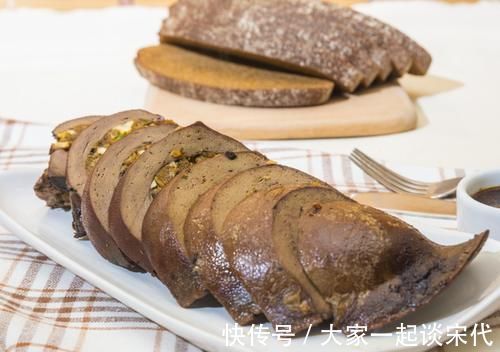 老汤|血压高的人,请自觉管住嘴:这5种食物能不吃就不吃,别不听劝