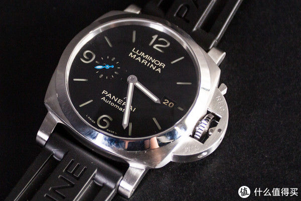 沛纳海|爆冷入手沛纳海LUMINOR，大表盘硬汉款一见钟情！附万国飞行员对比