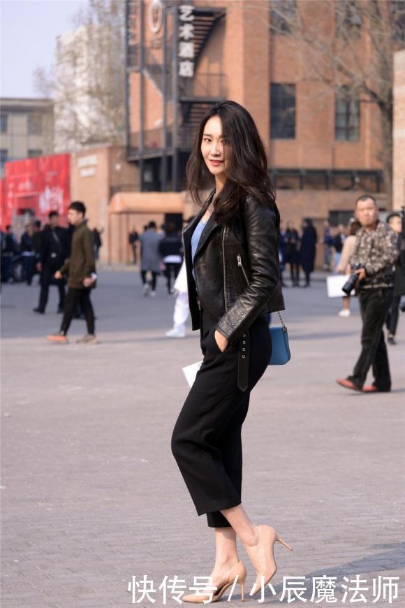 机车|机车皮衣也能穿出优雅女人味,搭配七分裤,美丽到酷