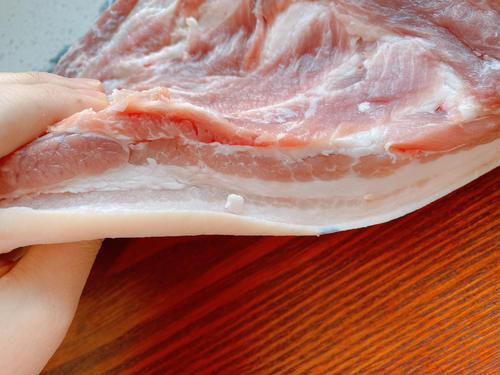 过年炸扣肉，这5点不要忽略，找到关键点，做出正宗的虎皮扣肉