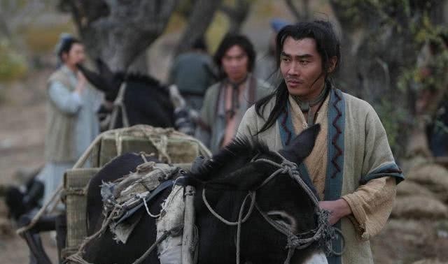 蔡京|晁盖智取的10万贯生辰纲,相当于现在多少钱?真是贫穷限制我的想象!