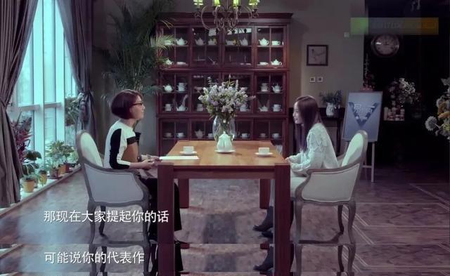 易见|“狠人”易立竞:她是娱乐圈的照妖镜,“扎”了无数明星的心