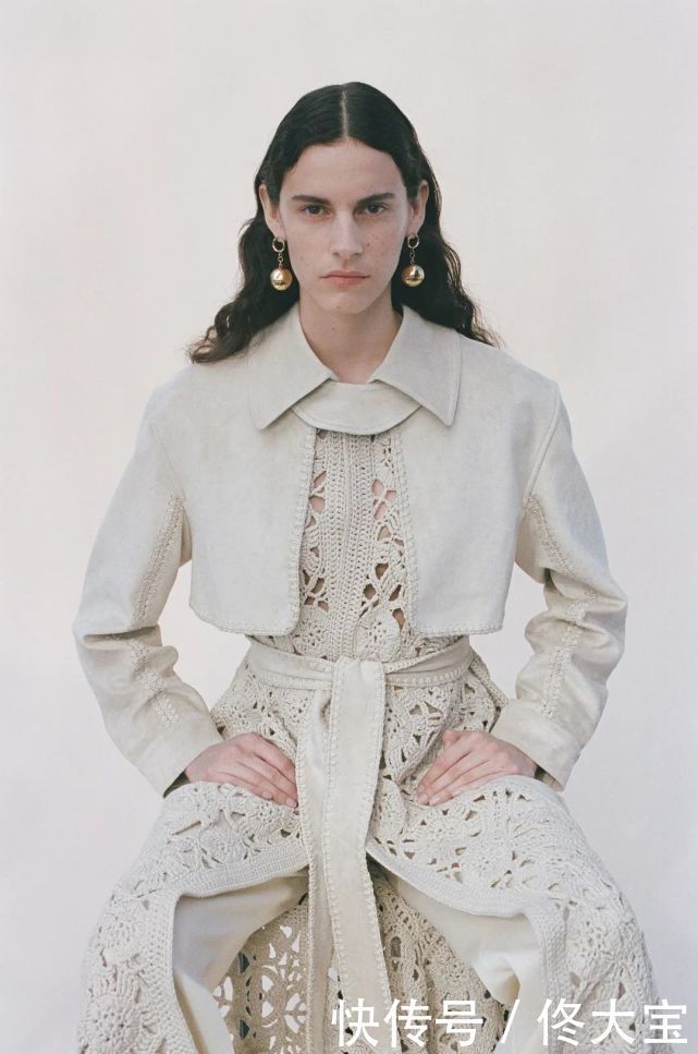 2021春日“时髦单品”,穿上它们就够了!