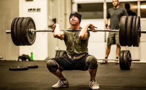 子弹肌|有一个部位的肌肉,经常被忽视,但是却成为了专业健美运动员的专爱