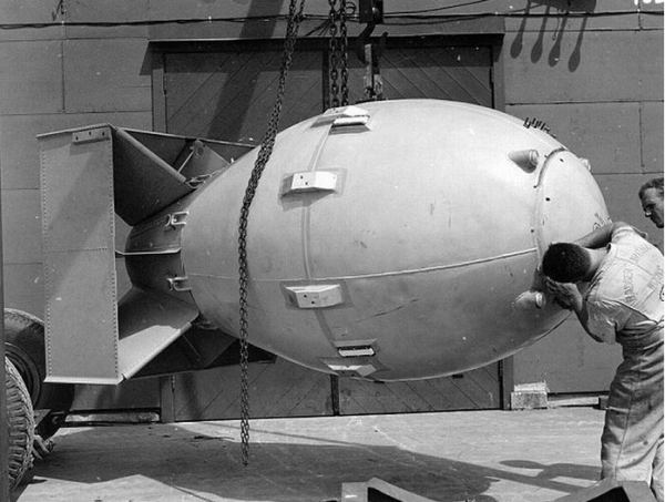 草率|美国为什么决定把原子弹投在广岛原因很简单,网友这么草率